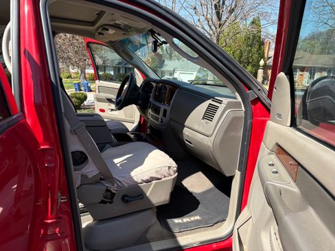 Used 2006 Dodge Ram 1500 Truck Laramie image 10