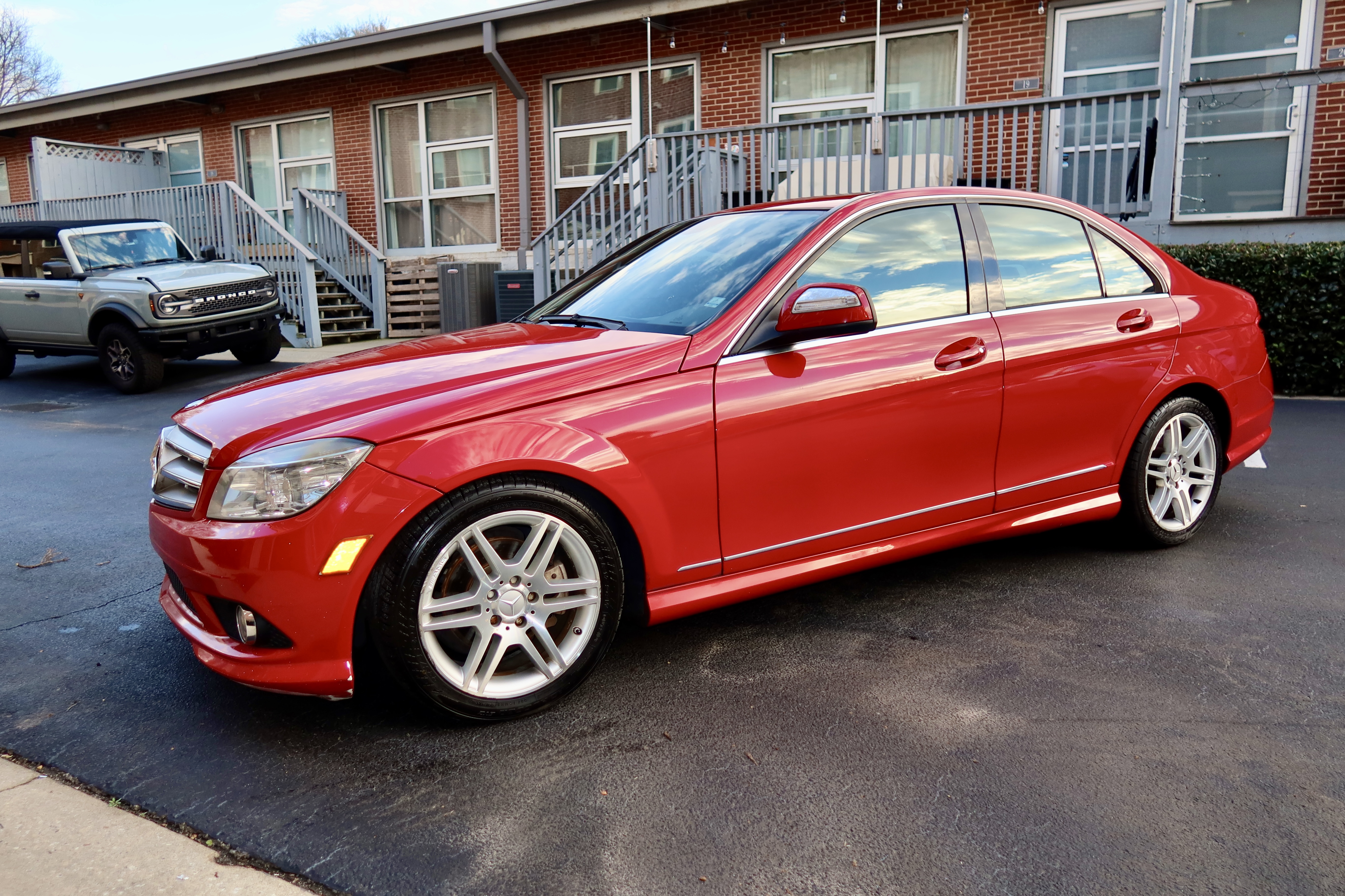 Used 2008 Mercedes-Benz C 300 Sedan image 11