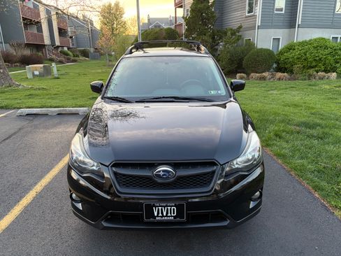 Used 2015 Subaru Crosstrek 2.0i Premium w/ Moonroof Package AWD/4WD image 5