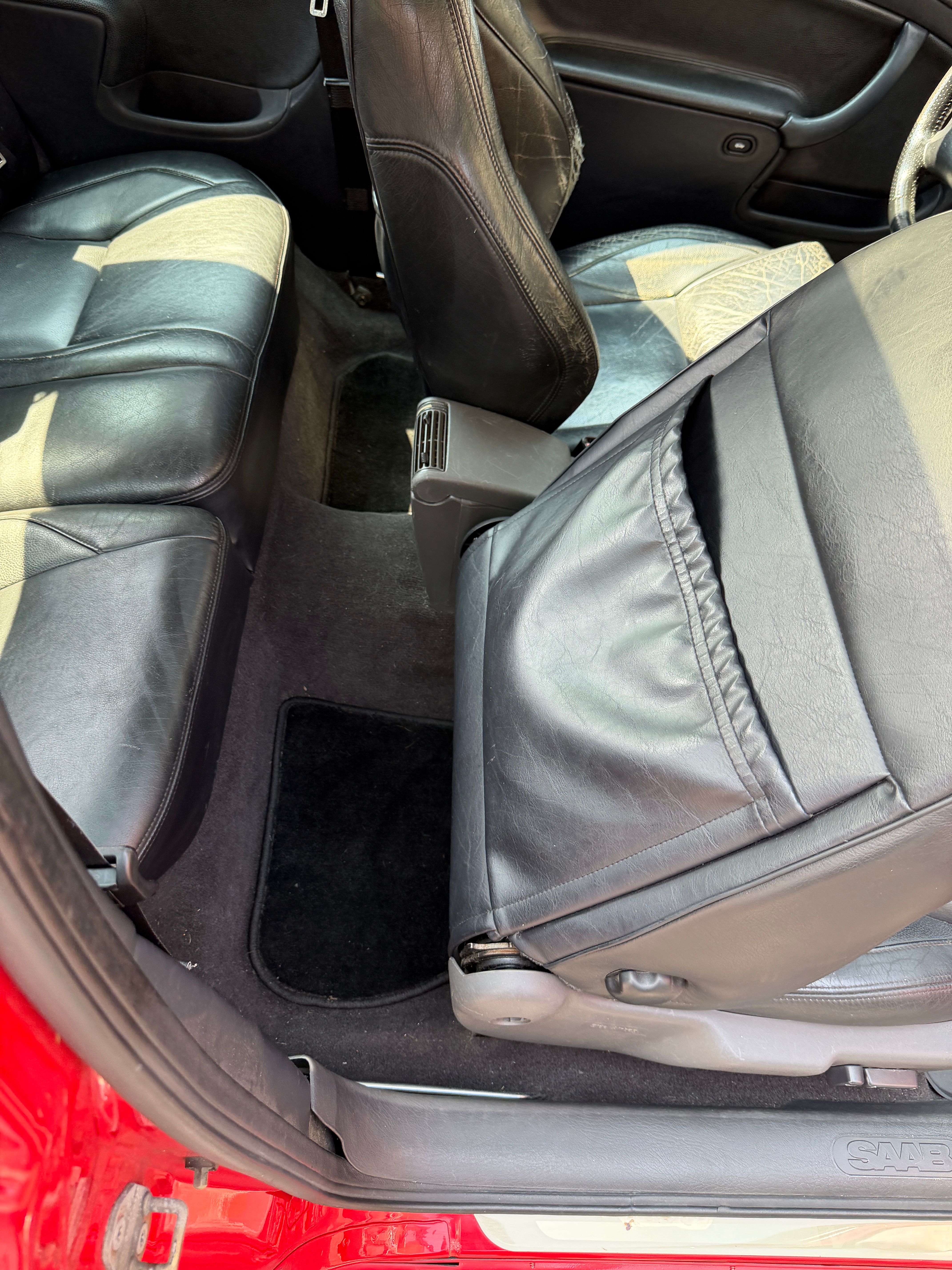 Used 2001 Saab 9-3 Viggen FWD image 22