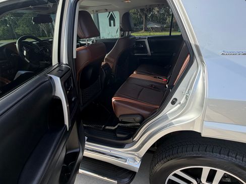 Used 2024 Toyota 4Runner Limited AWD/4WD image 12