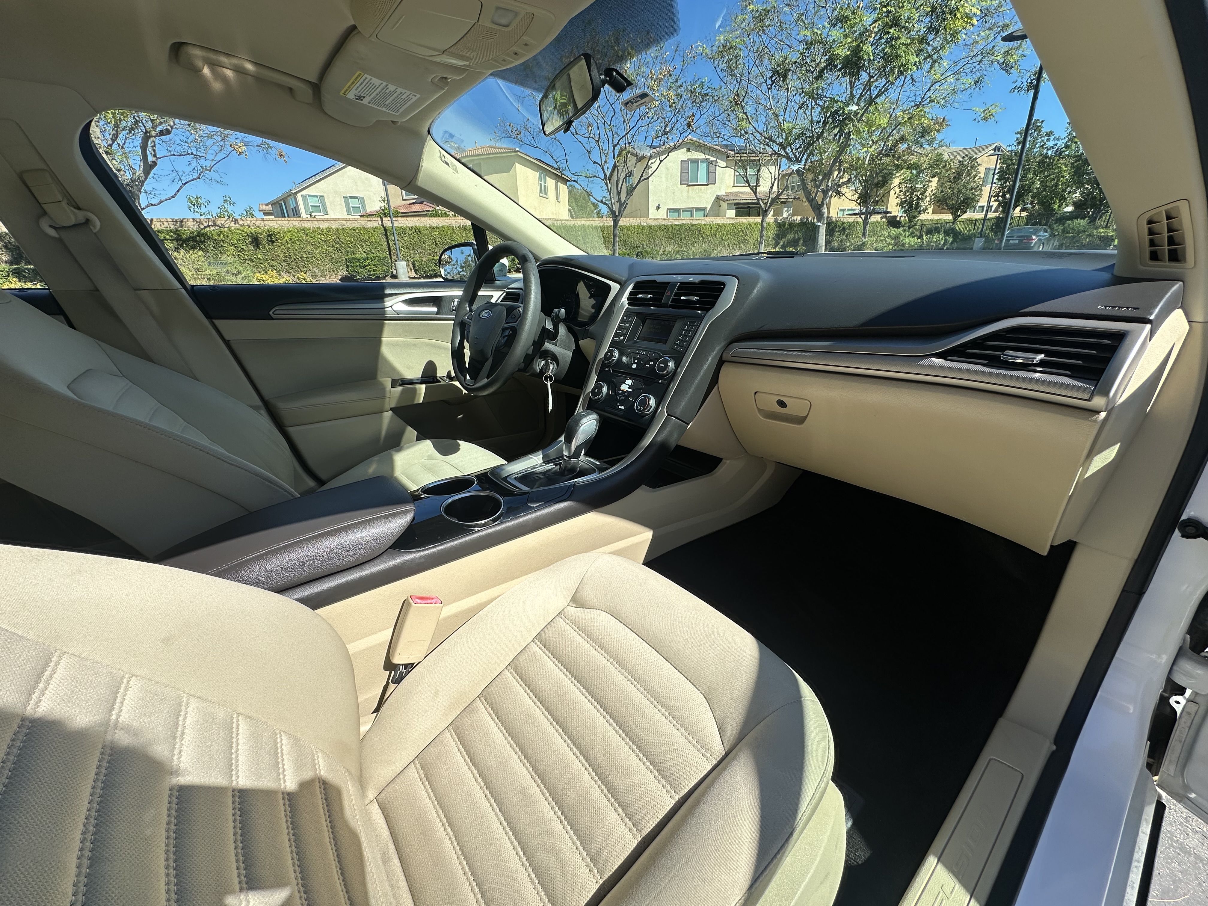 Used 2013 Ford Fusion SE FWD image 12