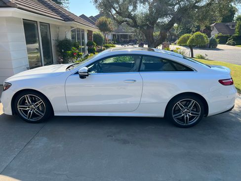 Used 2018 Mercedes-Benz E 400 4MATIC Coupe image 2