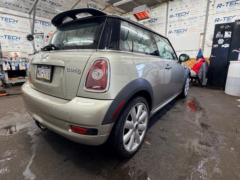 Used 2007 MINI Cooper S FWD image 9