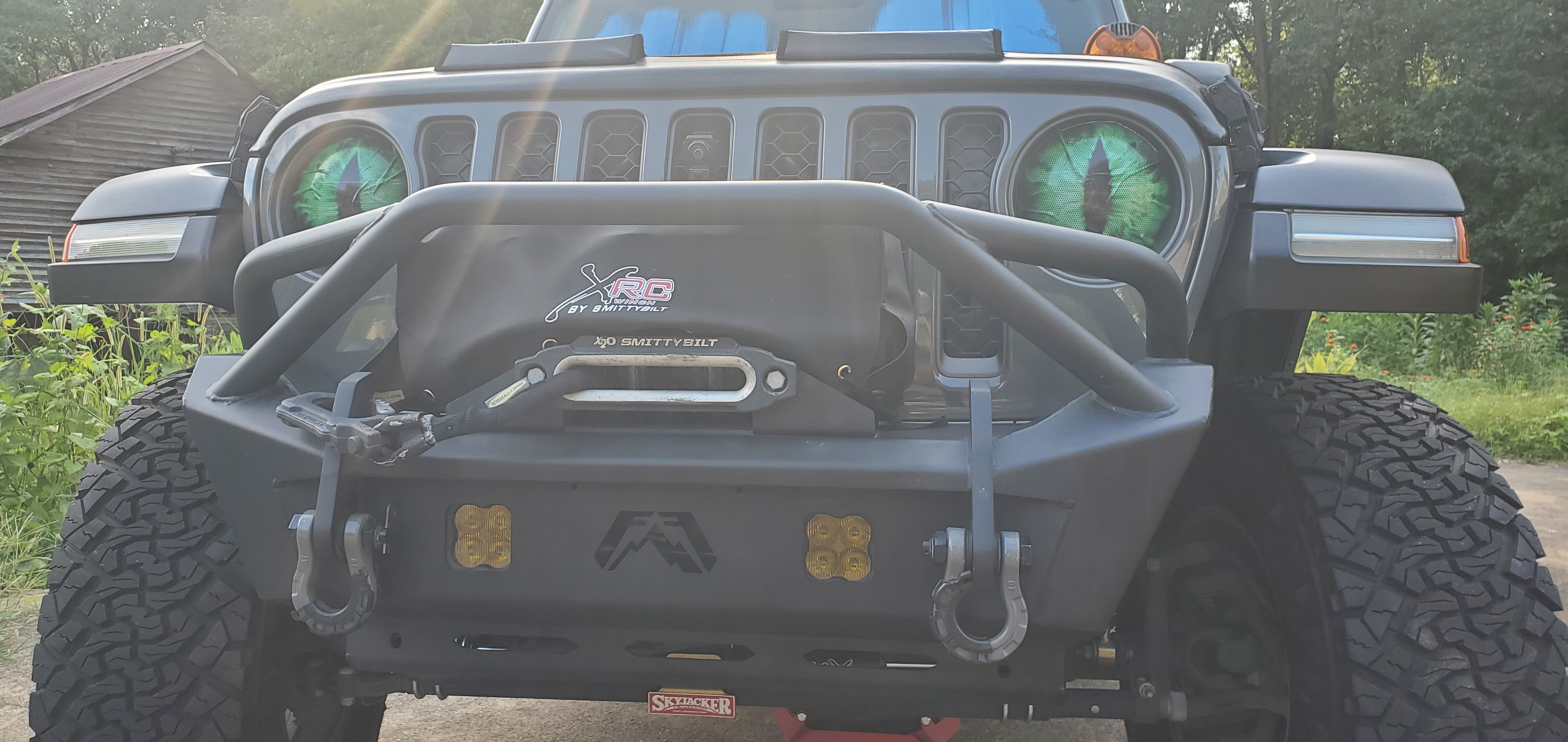 Used 2021 Jeep Gladiator Rubicon AWD/4WD image 2