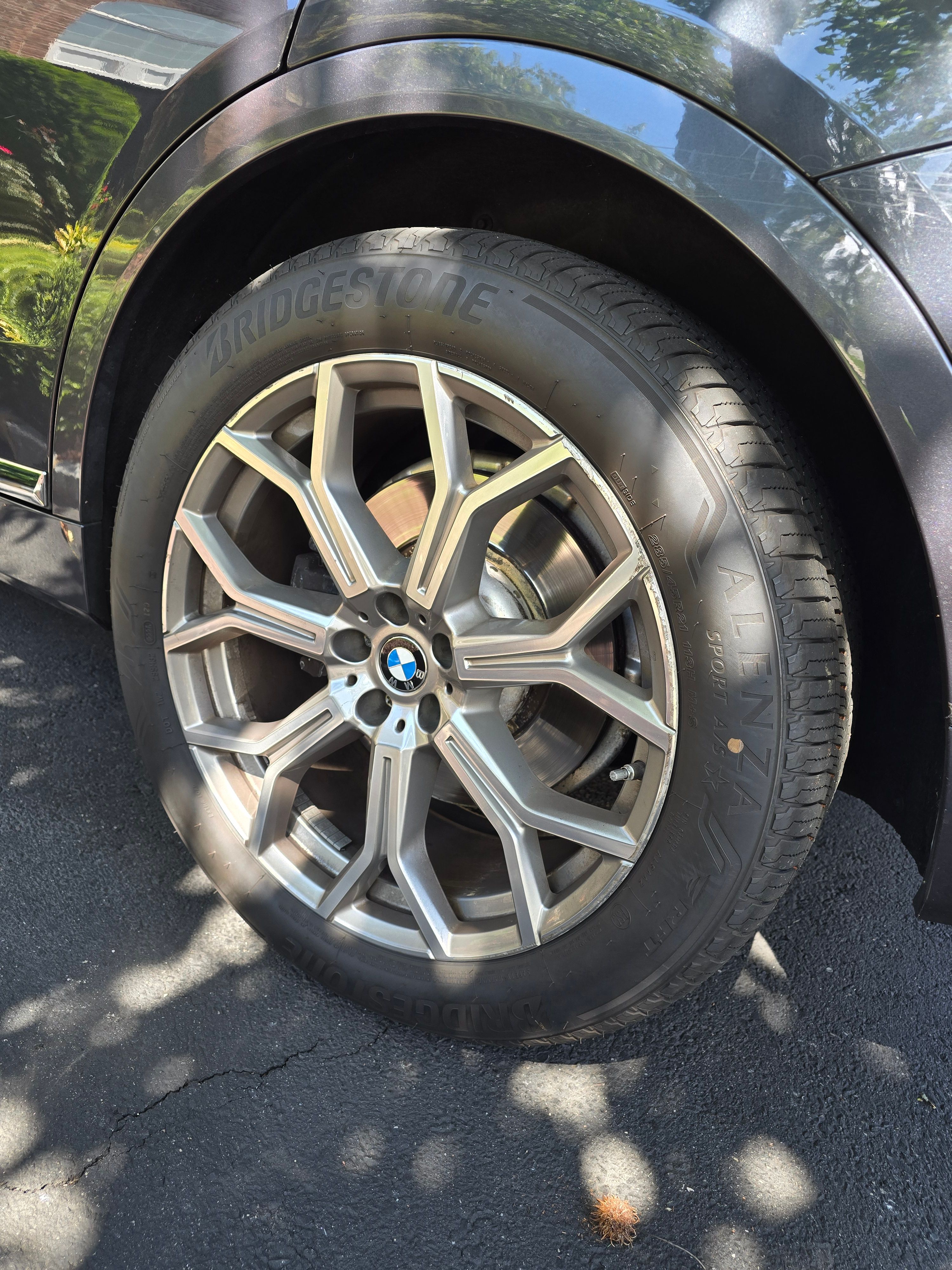 Used 2021 BMW X7 xDrive40i w/ Premium Package AWD/4WD image 4