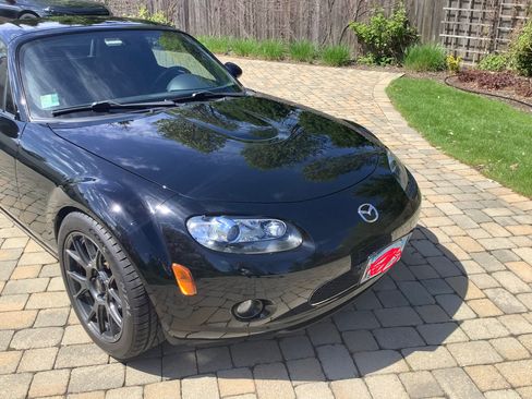 Used 2008 MAZDA MX-5 Miata Grand Touring w/ Premium Pkg RWD image 19