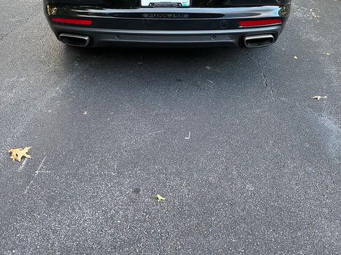 Used 2020 Porsche Panamera image 6