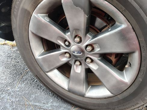 Used 2010 Ford F150 XL image 9