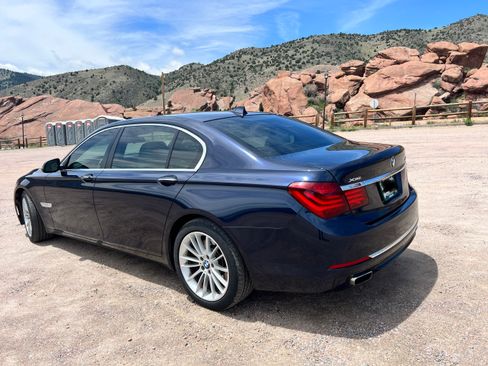 Used 2015 BMW 750Li xDrive AWD/4WD image 5