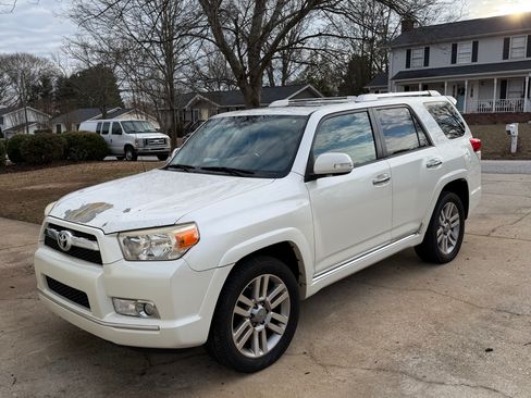 Used 2010 Toyota 4Runner Limited image 2