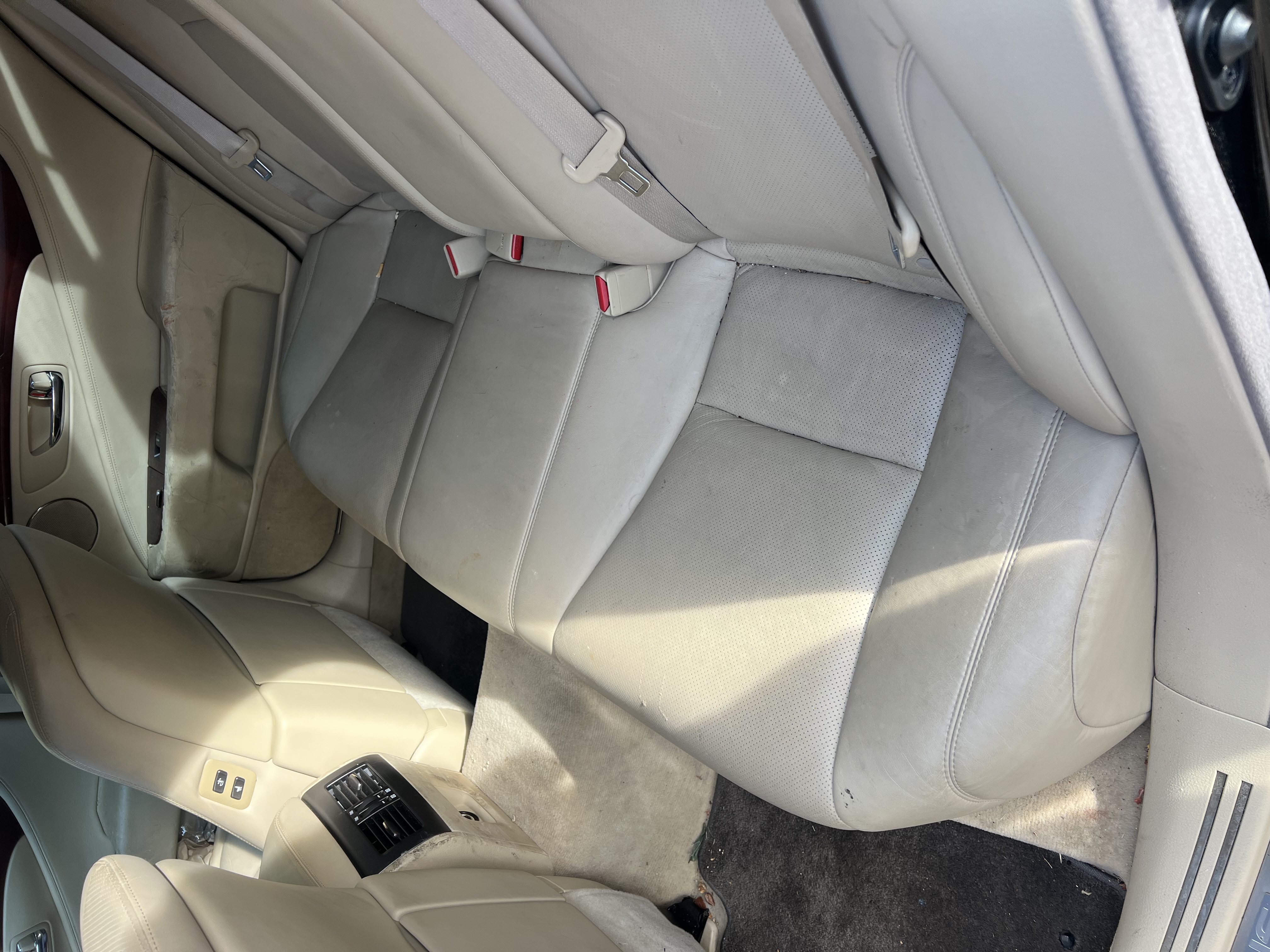Used 2008 Lexus LS 460 w/ Comfort Pkg RWD image 5