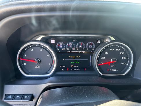 Used 2022 Chevrolet Silverado 2500 High Country w/ Z71 Off-Road Package image 9