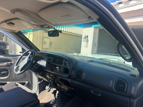 Used 1999 Dodge Ram 2500 Truck 4x4 Quad Cab image 6