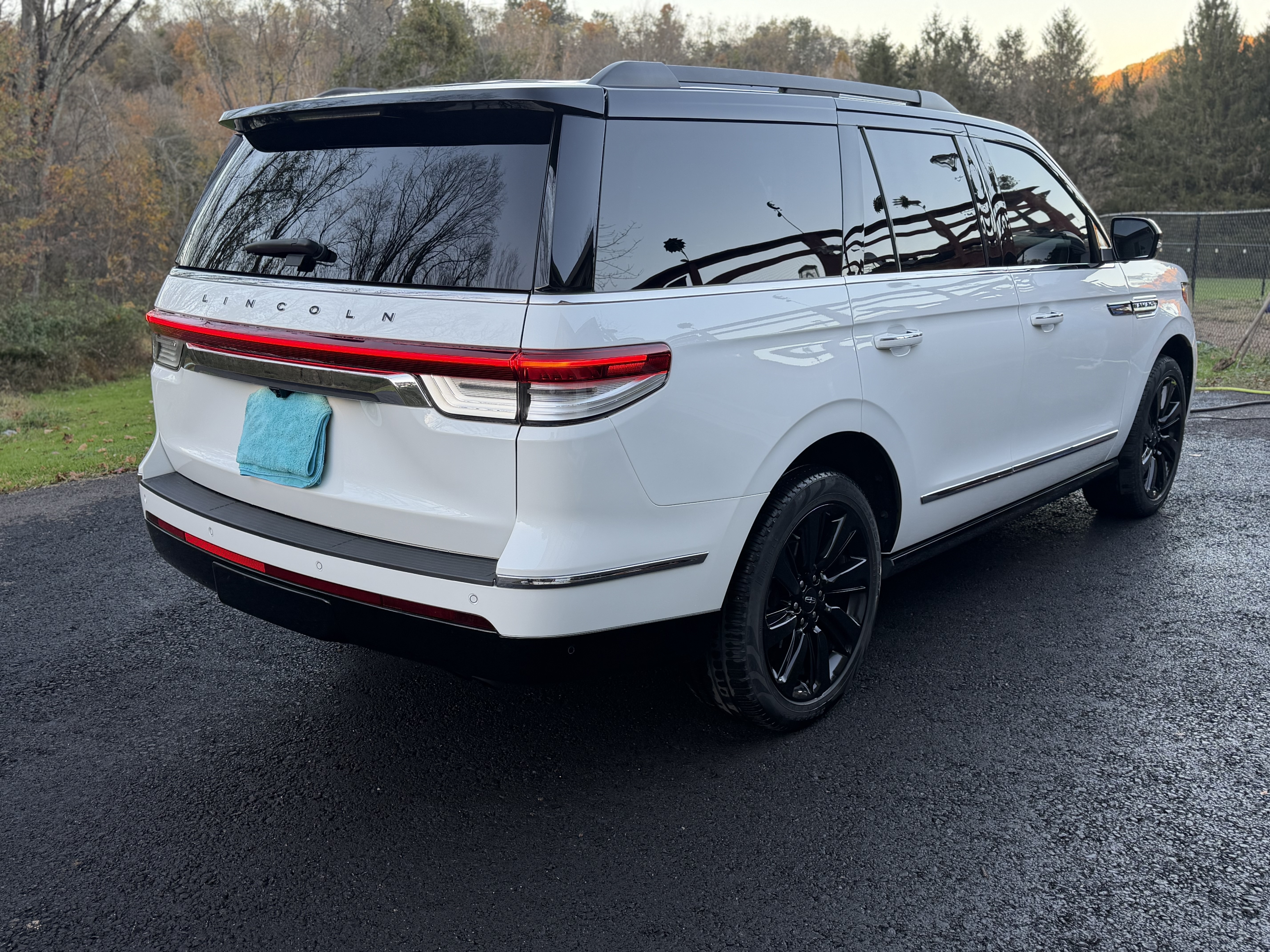 Used 2023 Lincoln Navigator Black Label AWD/4WD image 5