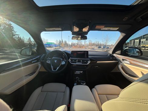 Used 2023 BMW X3 xDrive30i w/ Premium Package image 10