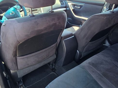 Used 2014 Nissan Altima 2.5 S FWD image 11