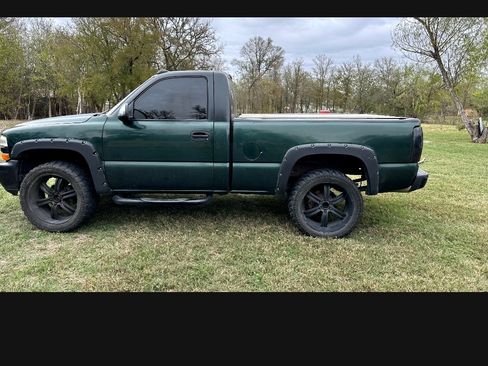 Used 2001 Chevrolet Silverado 1500 2WD Regular Cab image 1