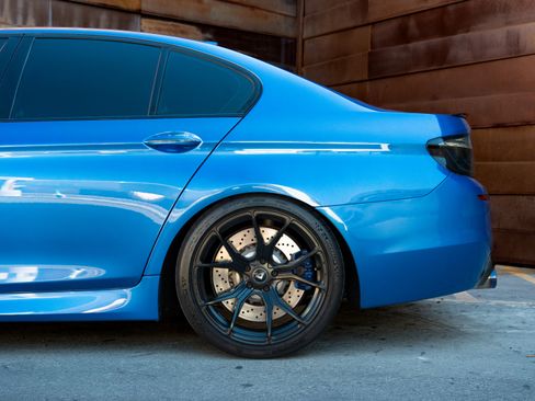 Used 2013 BMW M5 image 5