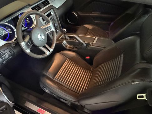 Used 2013 Ford Mustang Shelby GT500 RWD image 6