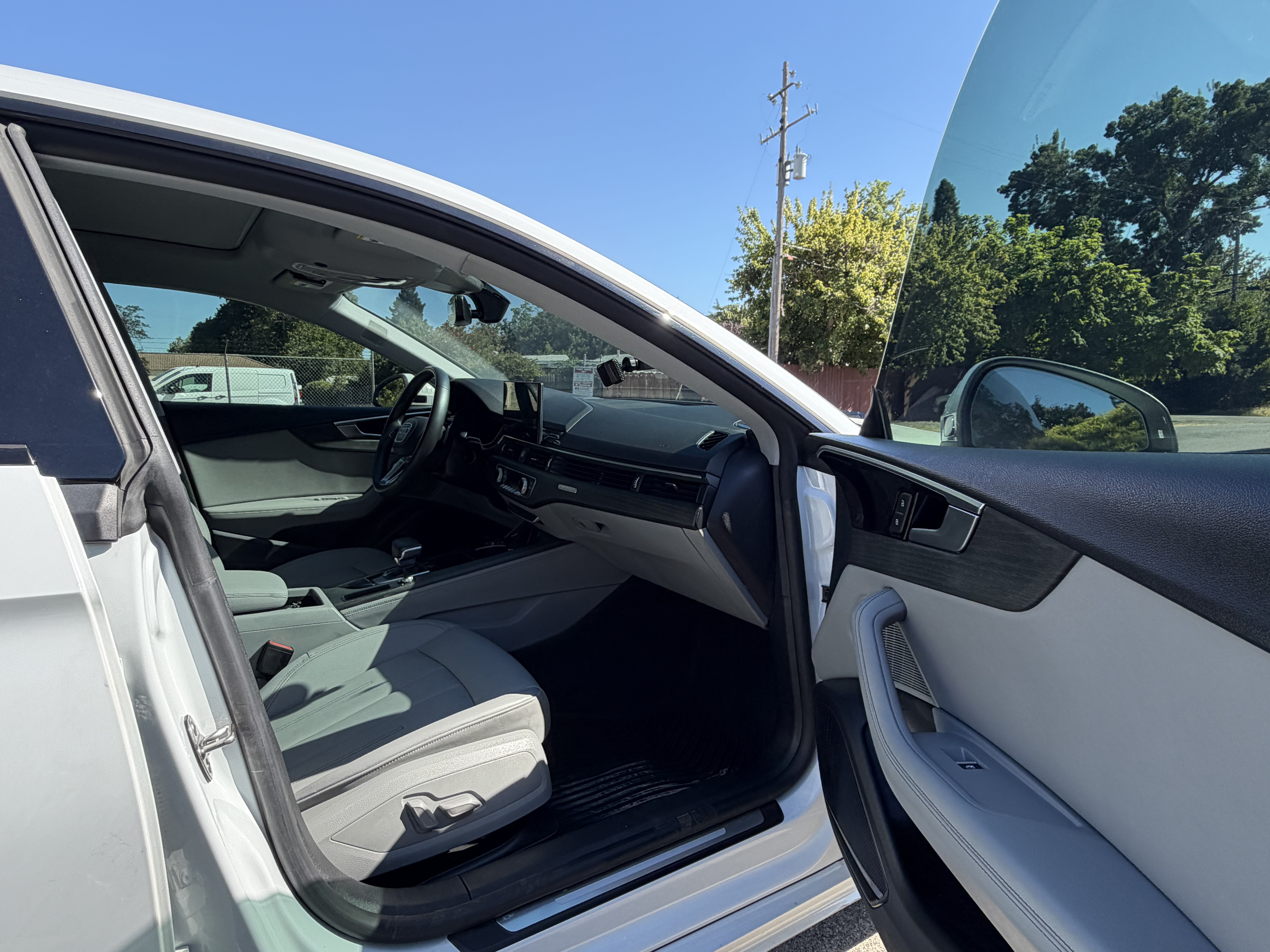 Used 2023 Audi A5 2.0T Premium Plus w/ Premium Plus AWD/4WD image 5