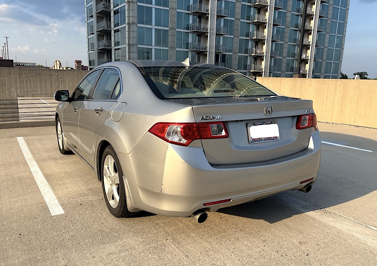Used 2010 Acura TSX Sedan FWD image 4