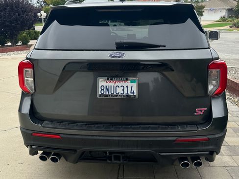 Used 2020 Ford Explorer ST w/ Premium Technology Package AWD/4WD image 9