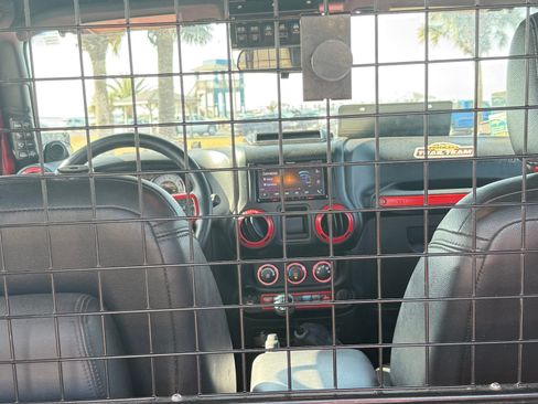 Used 2014 Jeep Wrangler Sport image 10