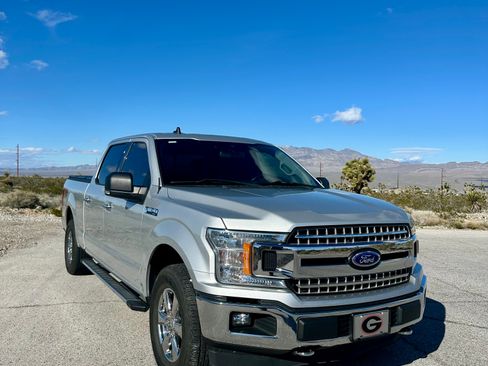 Used 2019 Ford F150 XLT w/ Equipment Group 302A Luxury image 1