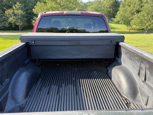 Used 2005 Ford F150 XLT AWD/4WD image 6