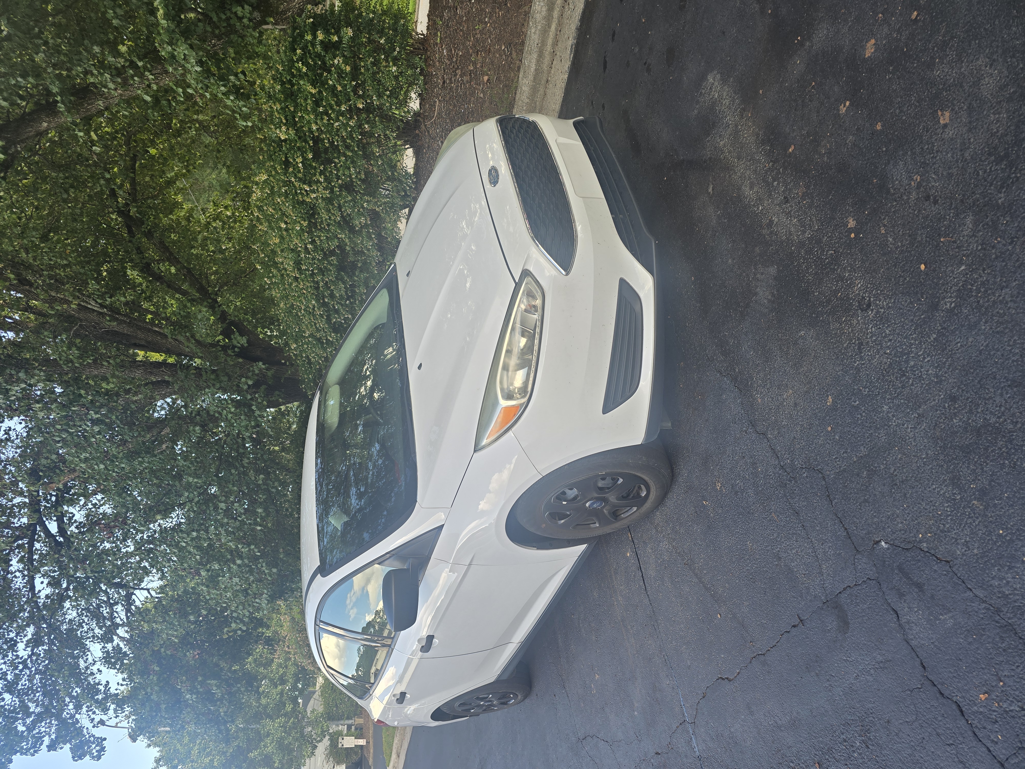 Used 2017 Ford Focus S FWD image 1