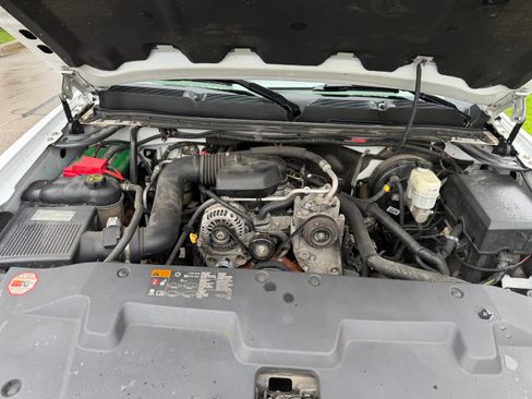 Used 2013 Chevrolet Silverado 1500 W/T RWD image 14
