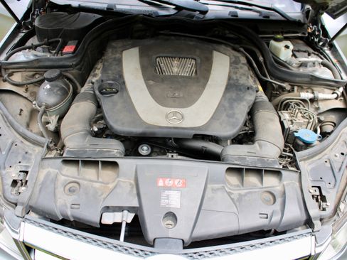 Used 2010 Mercedes-Benz E 350 Coupe image 22