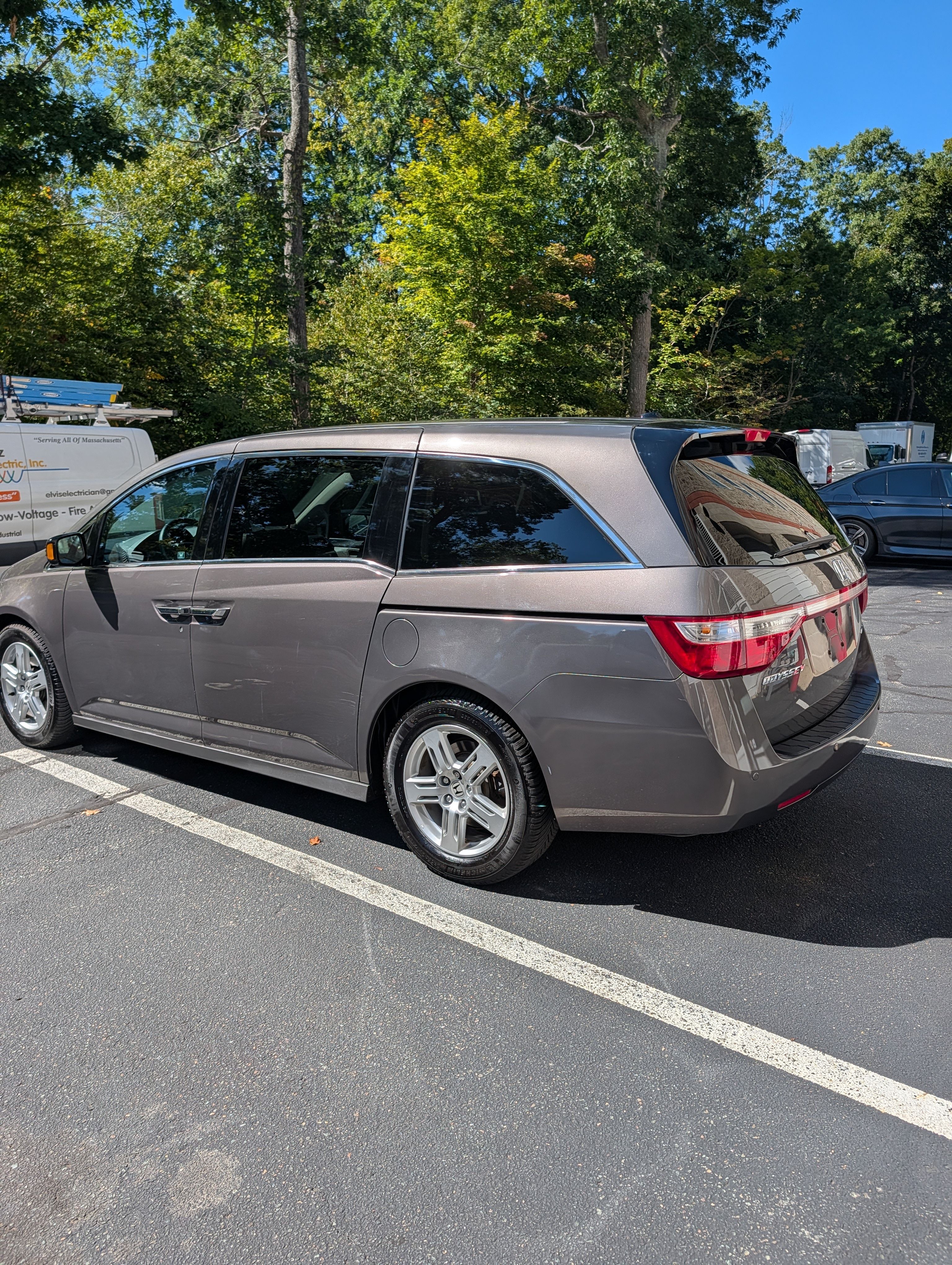 Used 2012 Honda Odyssey Touring image 8
