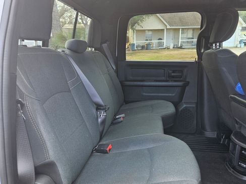 Used 2021 RAM 2500 Tradesman image 9