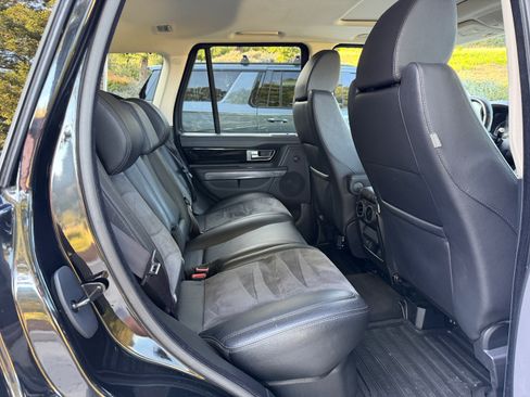 Used 2013 Land Rover Range Rover Sport HSE image 14