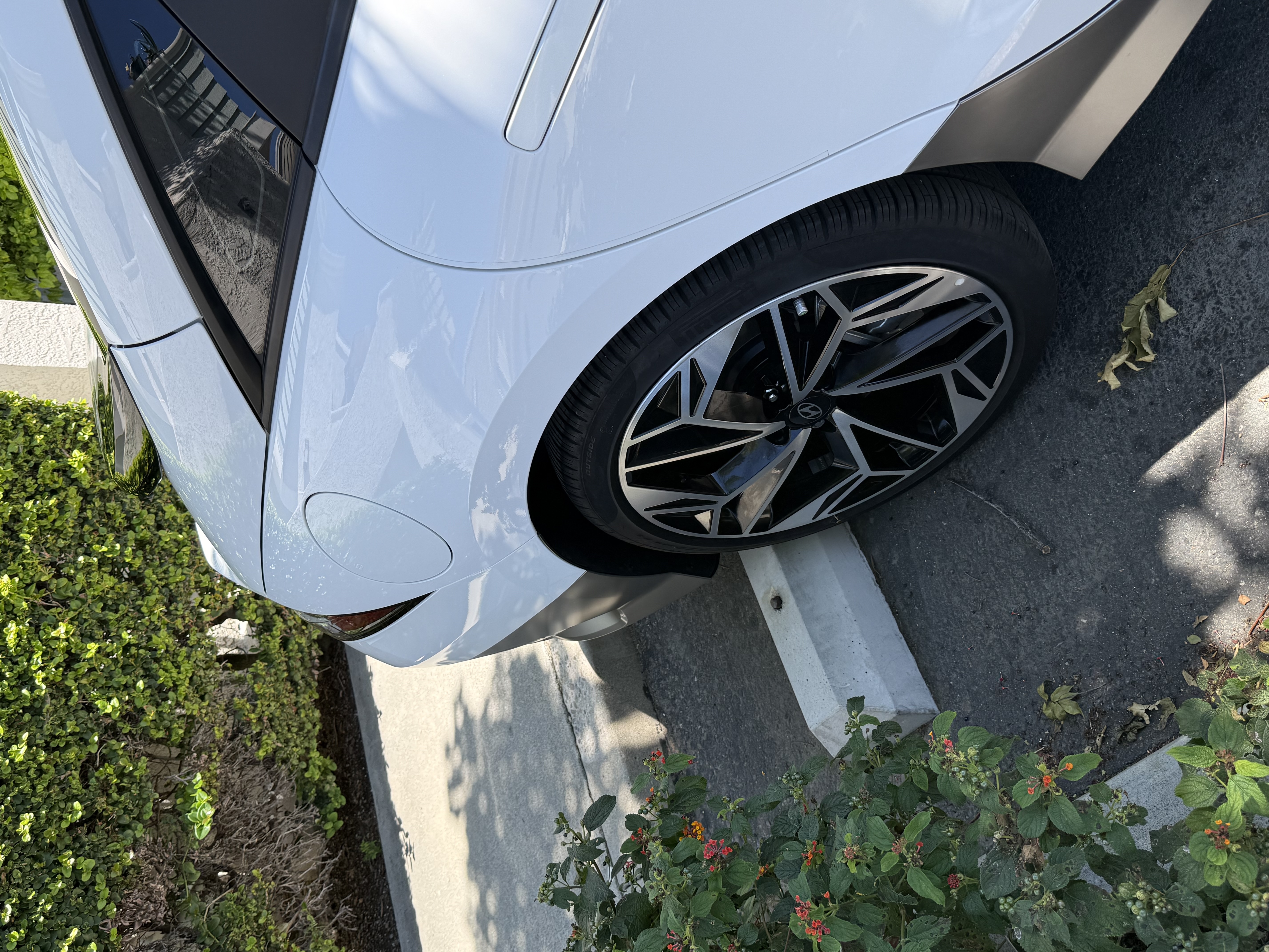 Used 2023 Hyundai Ioniq 6 SEL RWD image 11