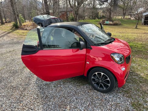 Used 2017 smart fortwo electric drive image 9