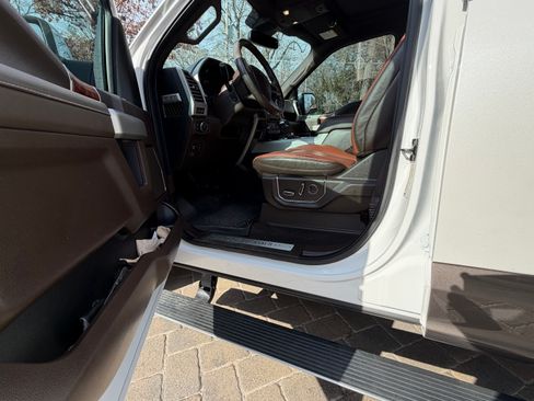 Used 2018 Ford F150 King Ranch w/ Equipment Group 601A Luxury image 5