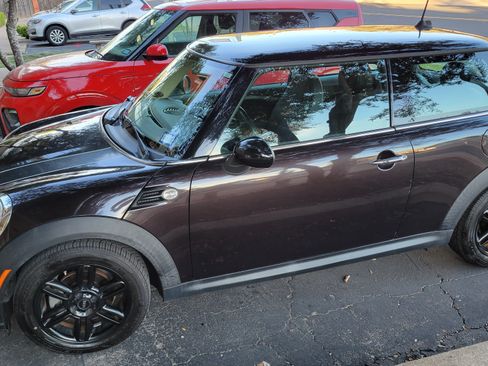 Used 2013 MINI Cooper Hardtop image 4