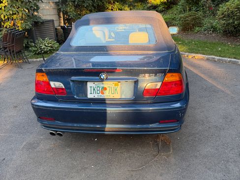 Used 2003 BMW 330Ci Convertible RWD image 6