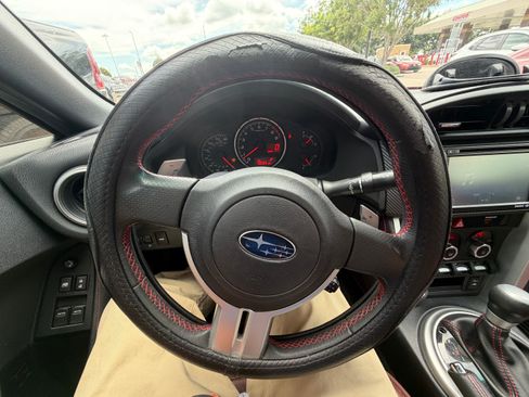 Used 2016 Subaru BRZ Limited RWD image 10