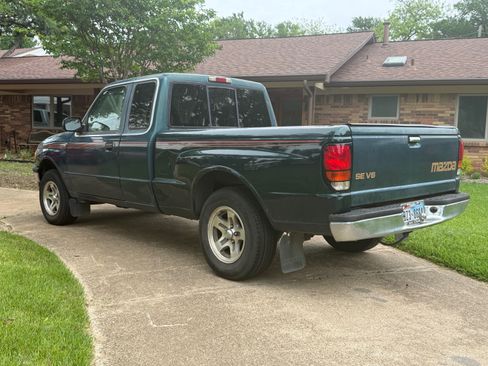 Used 1998 MAZDA B-Series Pickup 2WD Cab Plus B4000 image 5