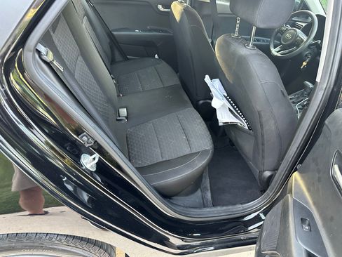 Used 2019 Kia Rio LX FWD image 5