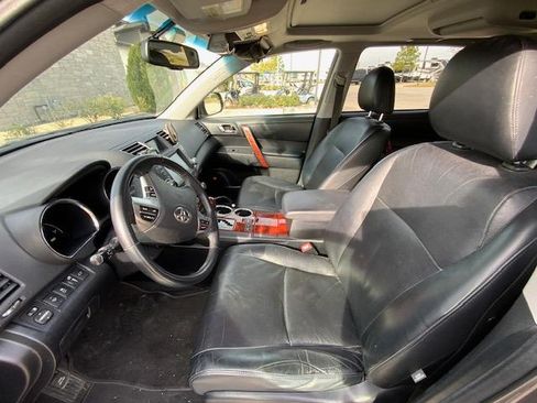 Used 2011 Toyota Highlander Limited image 14