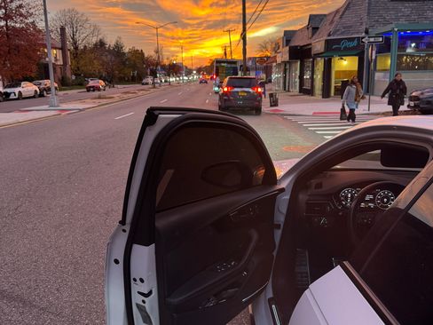 Used 2018 Audi A4 2.0T Premium Plus w/ Premium Plus Package image 11