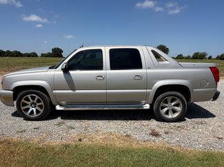 Used 2005 Chevrolet Avalanche Z66 w/ Sun And Sound Package RWD video 1
