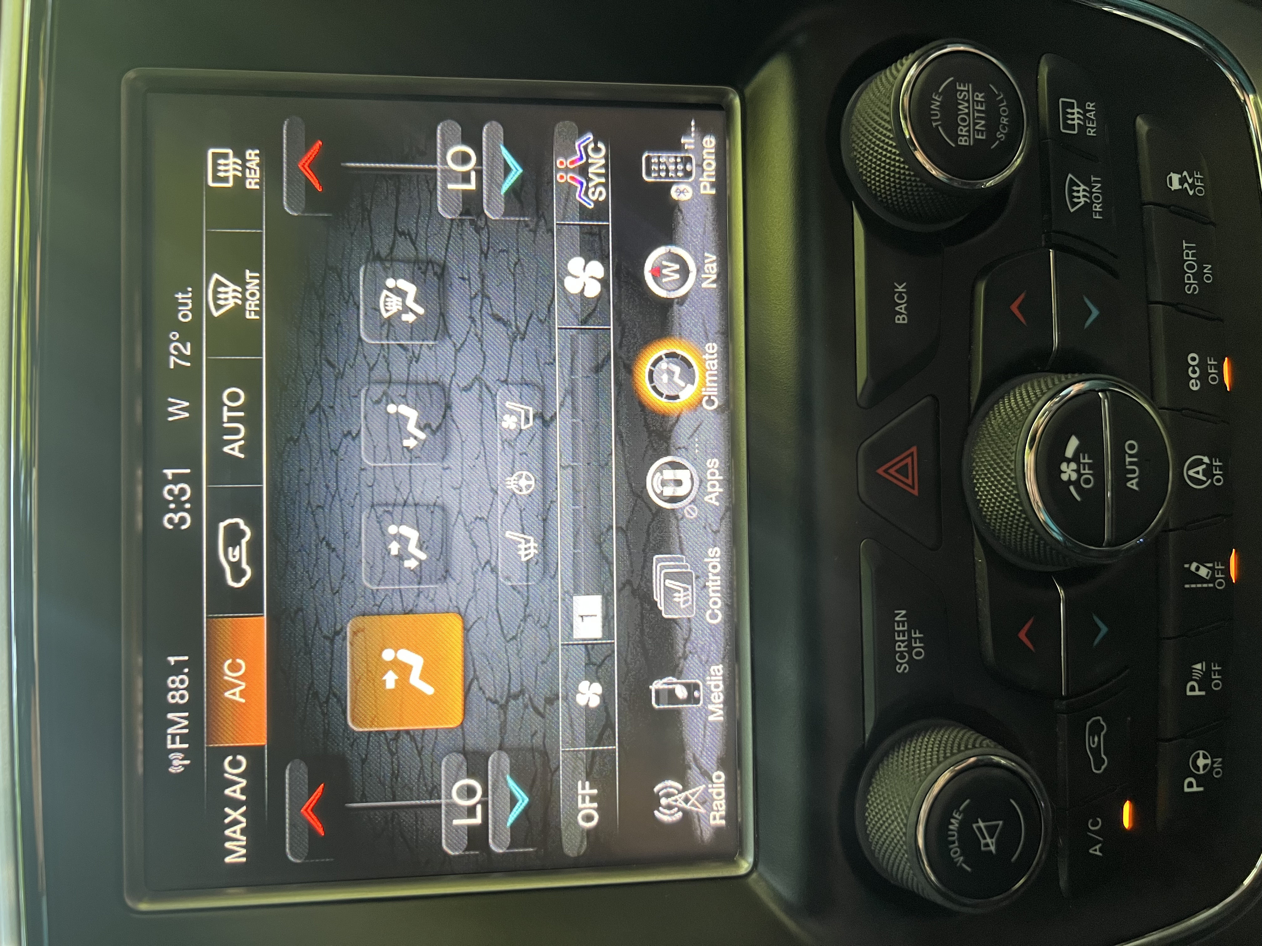 Used 2017 Jeep Grand Cherokee Trailhawk w/ Trailhawk Luxury Group AWD/4WD image 17