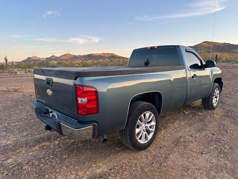 Used 2008 Chevrolet Silverado 1500 W/T RWD image 2