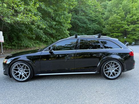 Used 2016 Audi A4 Premium Plus w/ Technology Package AWD/4WD image 4